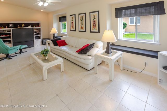 4072 Misty View Drive, Spring Hill, FL 34609