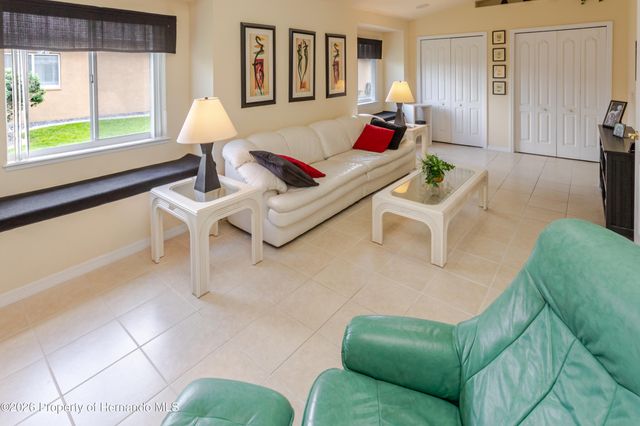 4072 Misty View Drive, Spring Hill, FL 34609