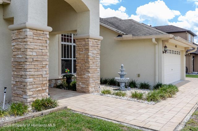4072 Misty View Drive, Spring Hill, FL 34609