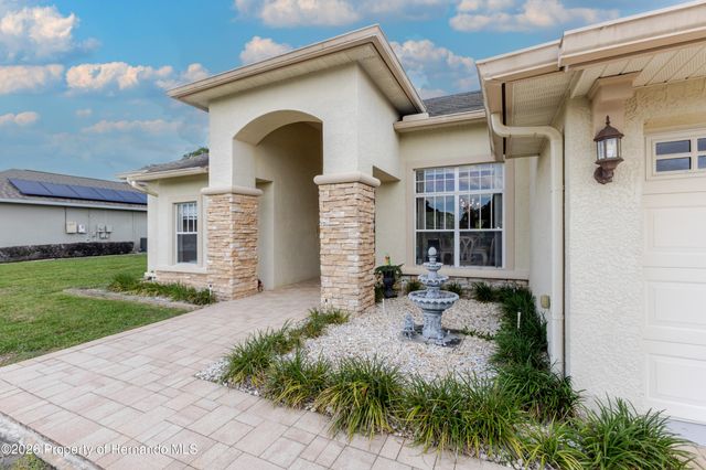 4072 Misty View Drive, Spring Hill, FL 34609