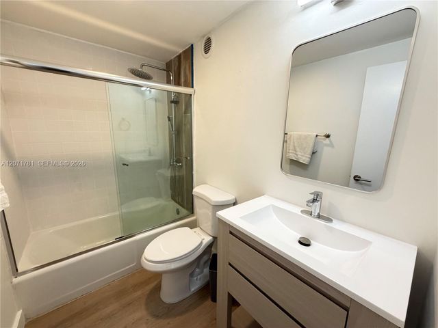 400 Kings Point Drive 604, Sunny Isles Beach, FL 33160