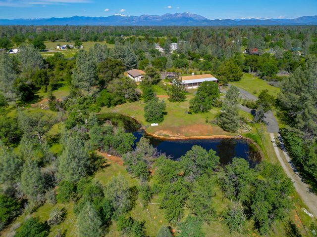 5110 Chestnut Street, Anderson, CA 96007