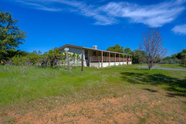 5110 Chestnut Street, Anderson, CA 96007