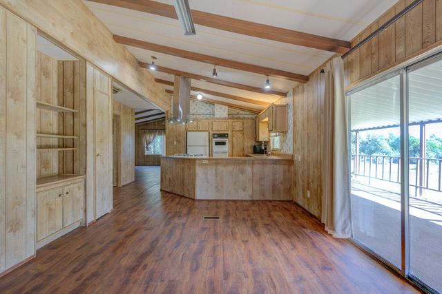 5110 Chestnut Street, Anderson, CA 96007