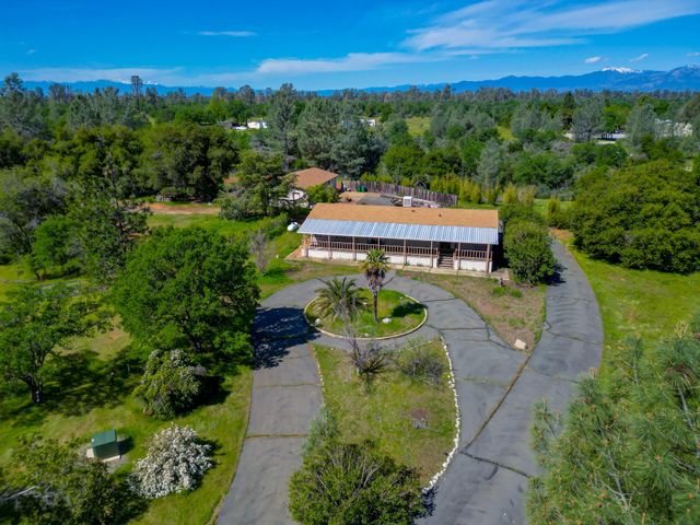 5110 Chestnut Street, Anderson, CA 96007