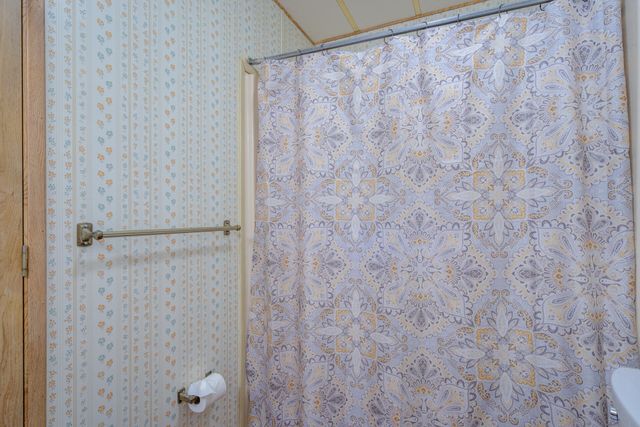 5110 Chestnut Street, Anderson, CA 96007