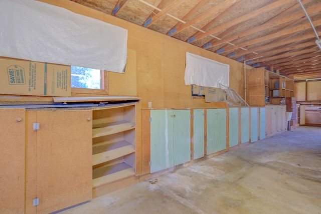 5110 Chestnut Street, Anderson, CA 96007