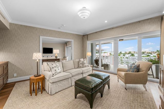 315 S Lake Drive Ph C, Palm Beach, FL 33480