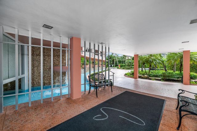 315 S Lake Drive Ph C, Palm Beach, FL 33480