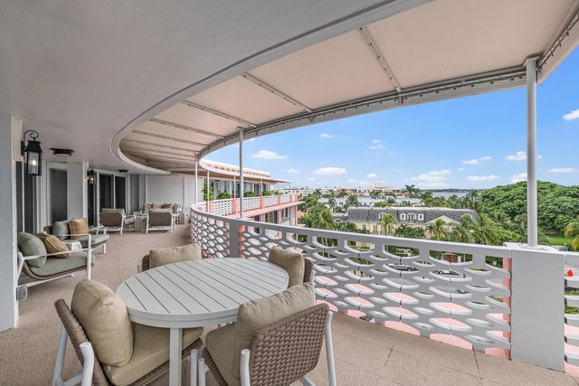 315 S Lake Drive Ph C, Palm Beach, FL 33480