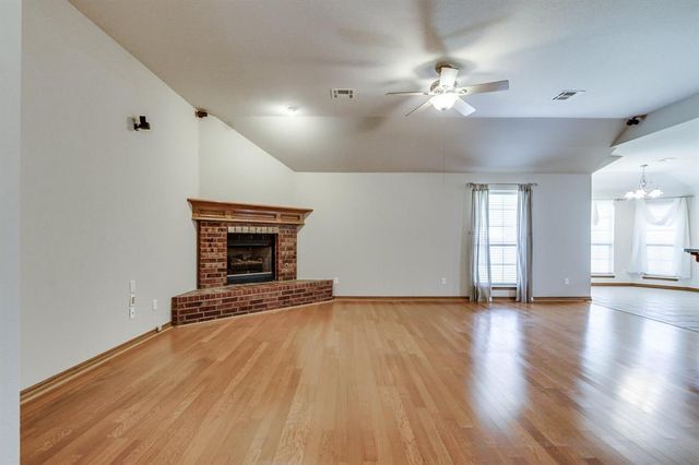 5012 Eric Drive, Oklahoma City, OK 73135