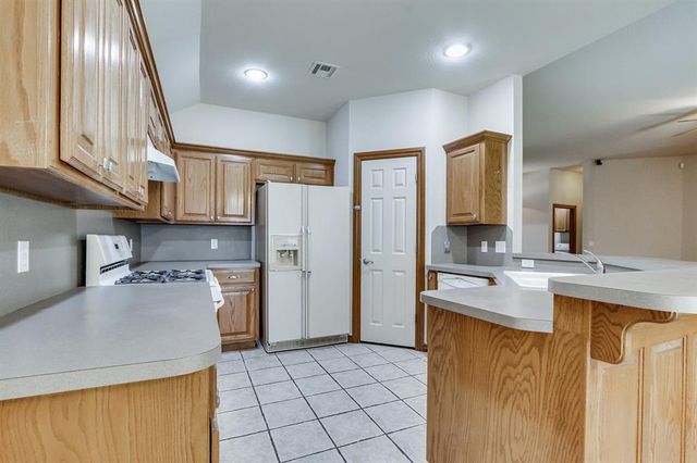 5012 Eric Drive, Oklahoma City, OK 73135
