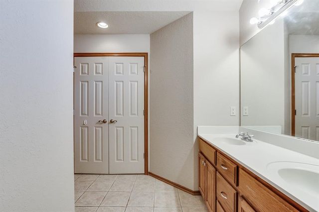 5012 Eric Drive, Oklahoma City, OK 73135
