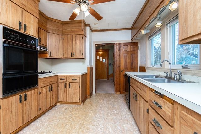 22 Conant Rd, Quincy, MA 02171