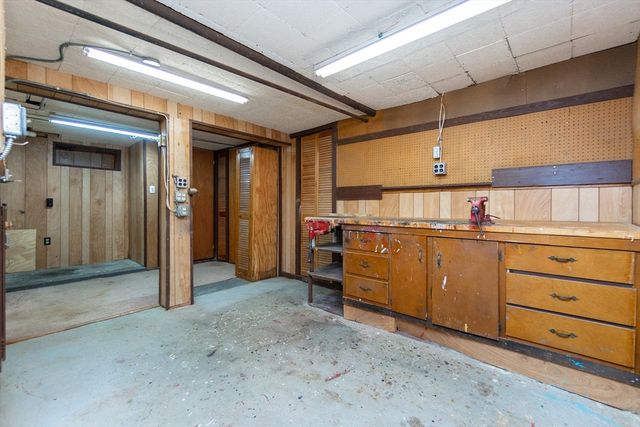 22 Conant Rd, Quincy, MA 02171