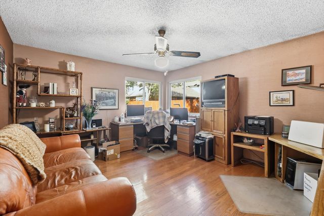 2909 Oakridge Drive, Bedford, TX 76021