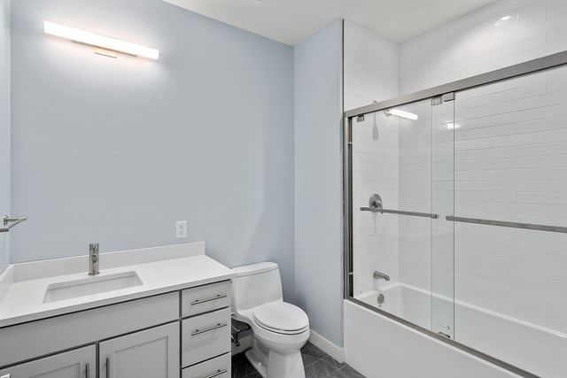136 Babcock St 402, Brookline, MA 02446