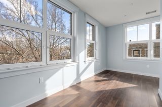 136 Babcock St 402, Brookline, MA 02446