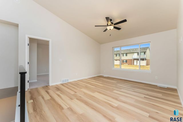 116 S Freshwater Ave Avenue, Brandon, SD 57005