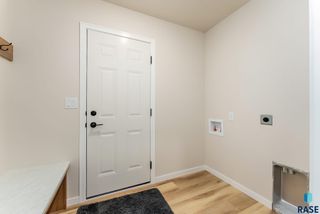 116 S Freshwater Ave Avenue, Brandon, SD 57005