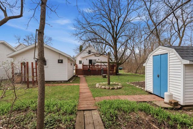 1104 NEW YORK AVENUE, North Fond Du Lac, WI 54937
