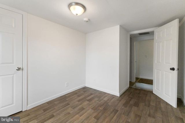 211 BROAD ST, Beverly, NJ 08010