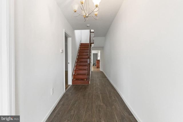 211 BROAD ST, Beverly, NJ 08010