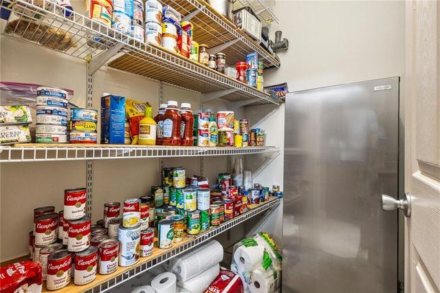 317 Southgate Drive, Locust Grove, GA 30248