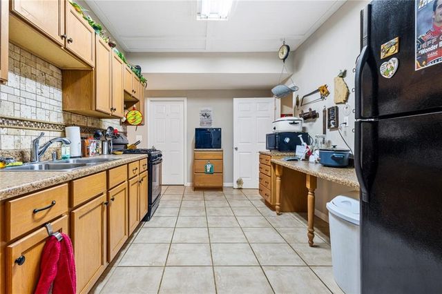 317 Southgate Drive, Locust Grove, GA 30248