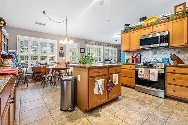 317 Southgate Drive, Locust Grove, GA 30248