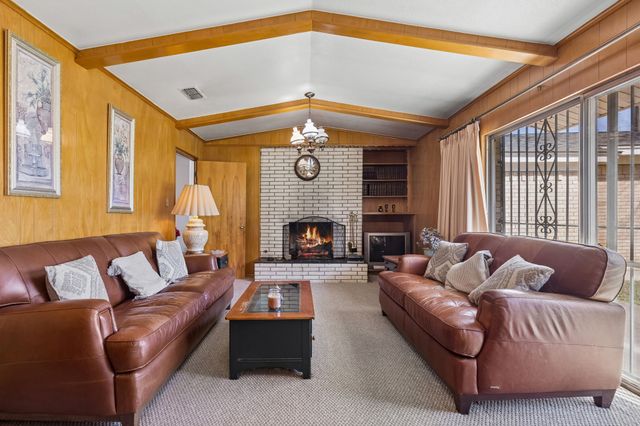 6028 Truman Drive, Fort Worth, TX 76112