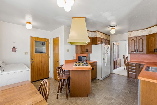 6028 Truman Drive, Fort Worth, TX 76112