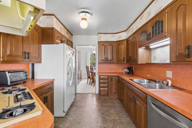 6028 Truman Drive, Fort Worth, TX 76112