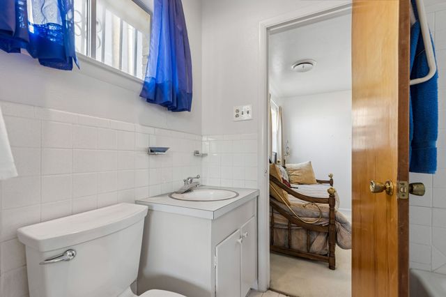 6028 Truman Drive, Fort Worth, TX 76112