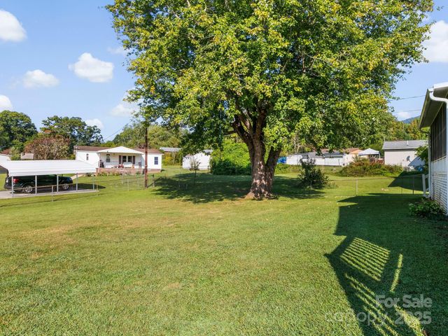 115 Scenic View Drive, Swannanoa, NC 28778