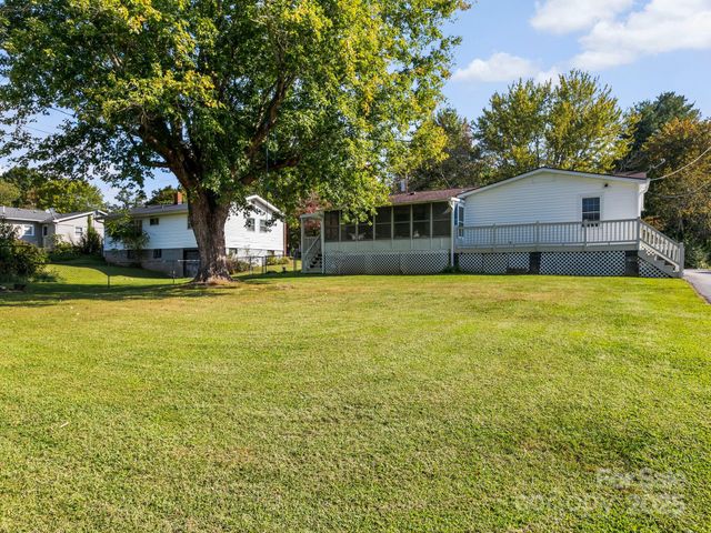 115 Scenic View Drive, Swannanoa, NC 28778