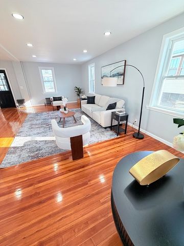 12 Weston St, Wilbraham, MA 01095