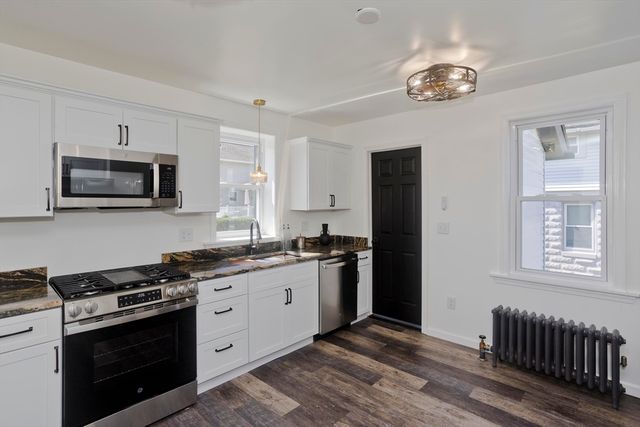 12 Weston St, Wilbraham, MA 01095