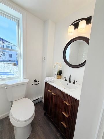 12 Weston St, Wilbraham, MA 01095