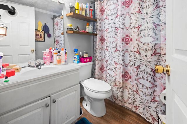 3055 Chestnut St., Loris, SC 29569