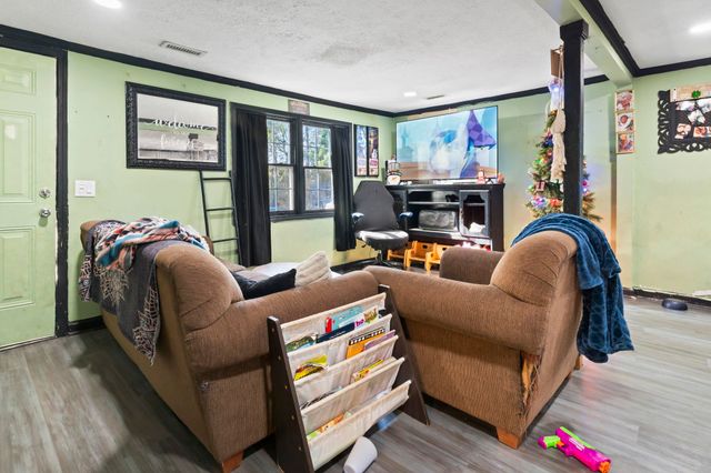 3055 Chestnut St., Loris, SC 29569