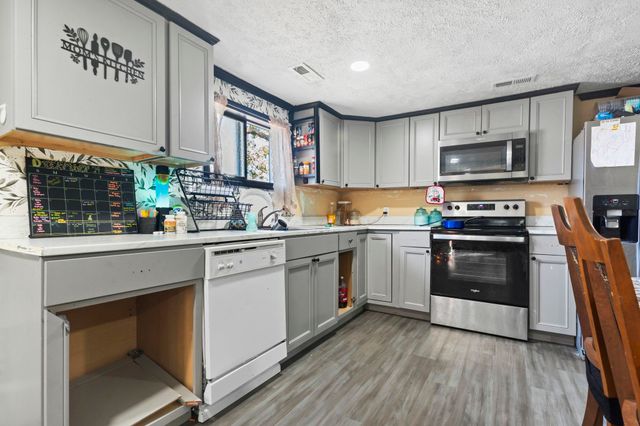 3055 Chestnut St., Loris, SC 29569