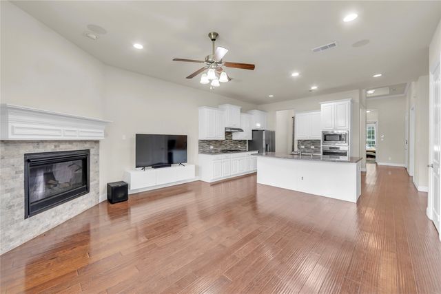 1622 Grove Park Place, Garland, TX 75040