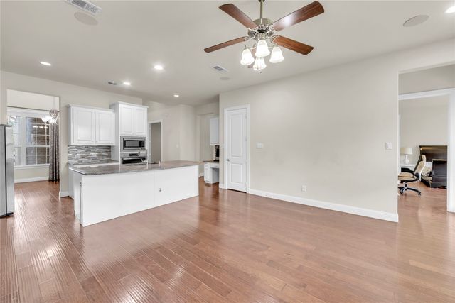 1622 Grove Park Place, Garland, TX 75040