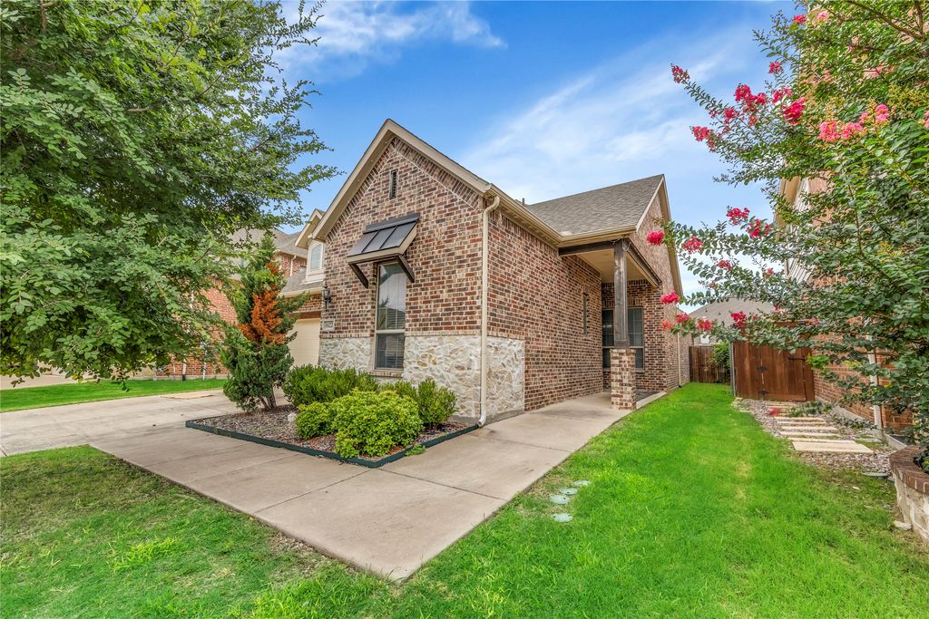 1622 Grove Park Place, Garland, TX 75040