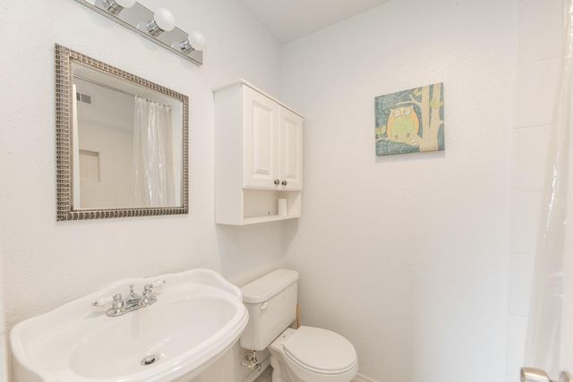 2101 Fountain View Drive 46C, Houston, TX 77057