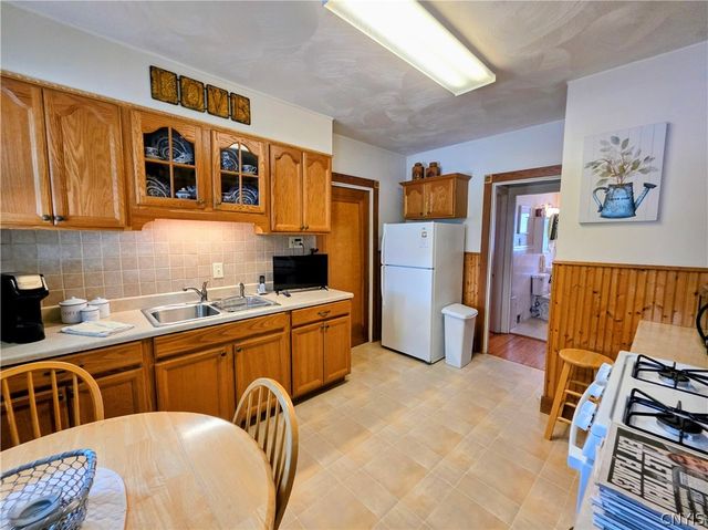 1314 Downer Avenue, Utica, NY 13502