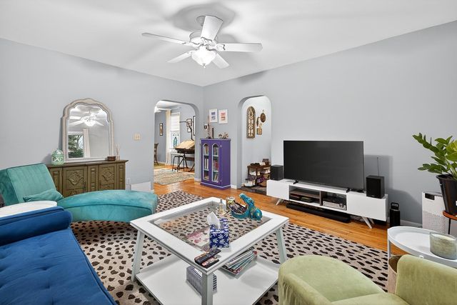 4405 15th Avenue S, Minneapolis, MN 55407