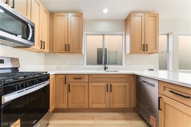 3925 Canyon Meadows Court, Las Vegas, NV 89129