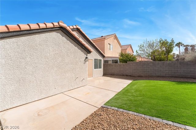 3925 Canyon Meadows Court, Las Vegas, NV 89129